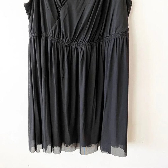 Torrid Dress Black‎ Size 3X Faux Surplice Mesh Skater New With Tags Plus Curvy - Picture 6 of 9